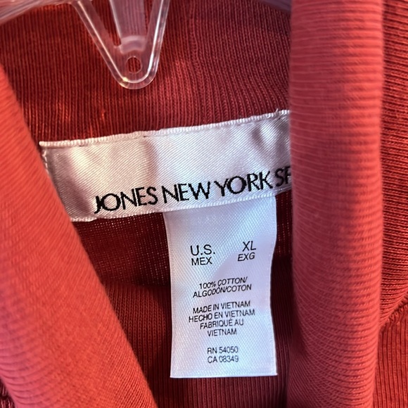 Jones New York Burnt Red/Dusty Rose Turtleneck - Picture 4 of 7